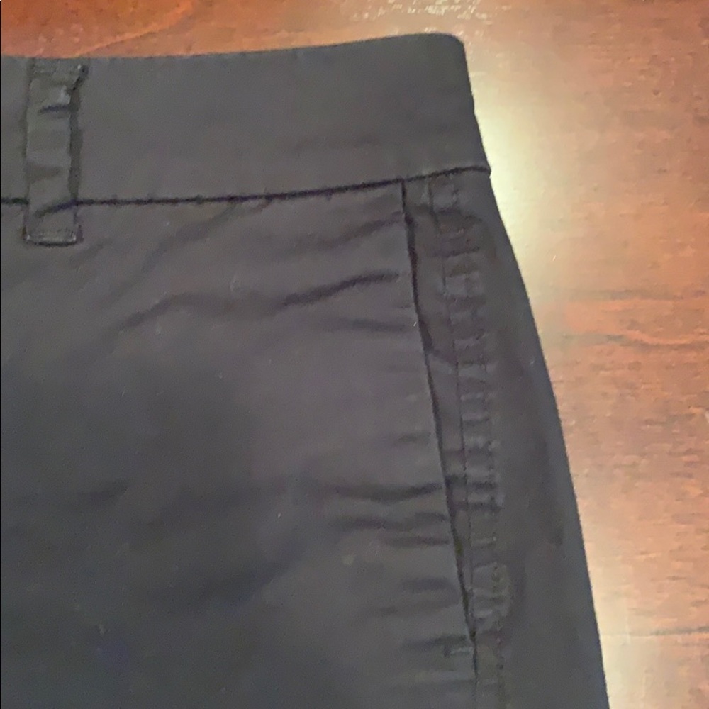 Old Navy Everyday Short - Picture 4 of 7